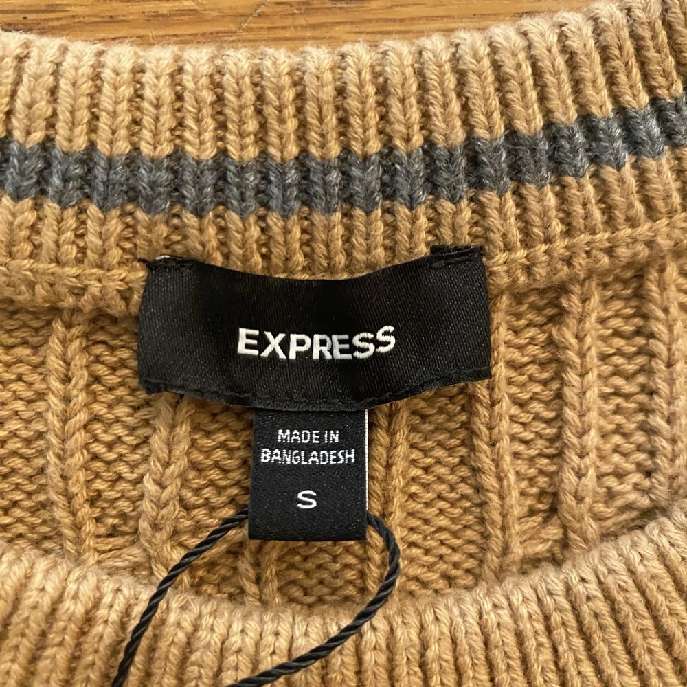 Express Cable Knit Sweater Mens Small Pecan Tan Crewneck Pullover NWT - Picture 3 of 11